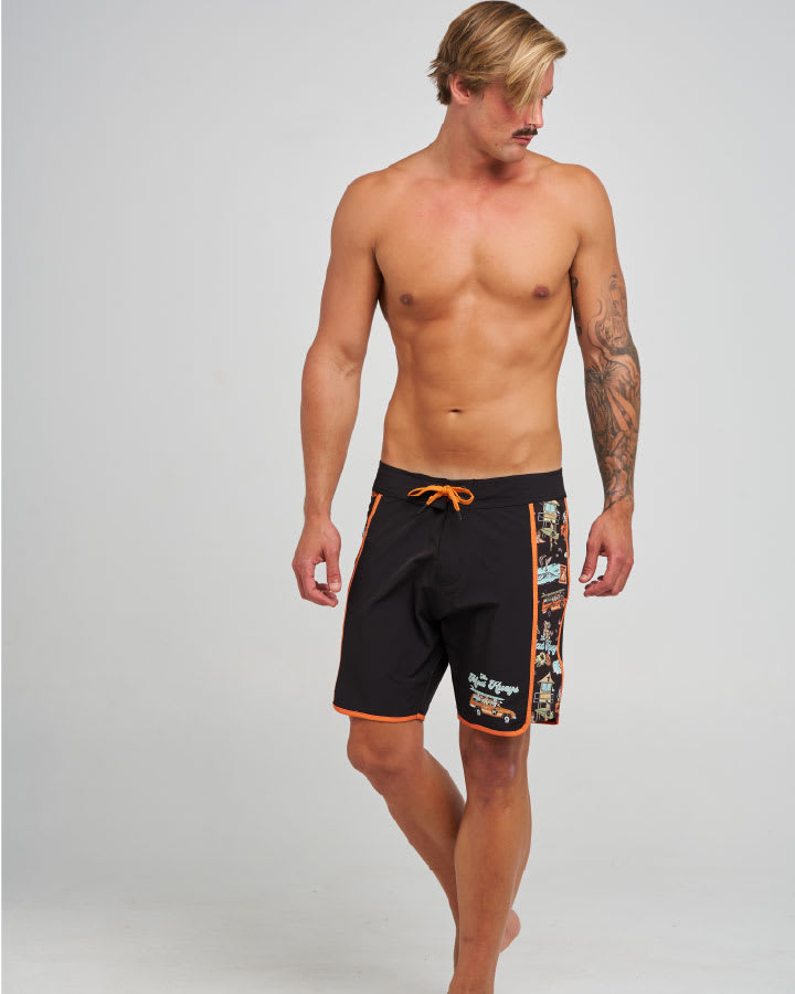The Mad Hueys Hueys Paradise 18" Boardshort in Black - product photo 4