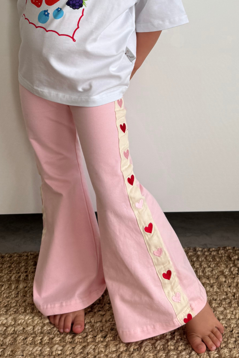 Poss & Soss Heart Flares, Bubblegum, front view