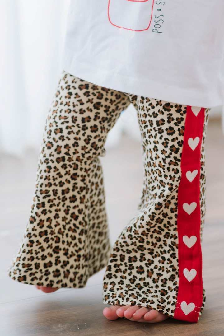 Poss &amp; Soss Heart Flares, Leopard, front view