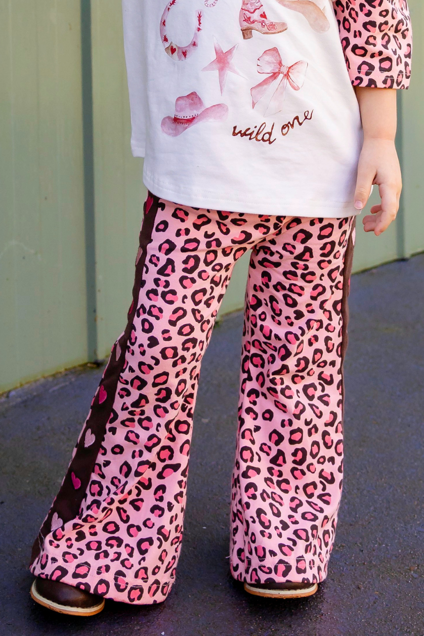 Poss & Soss Heart Flares, Pink Leopard, front view