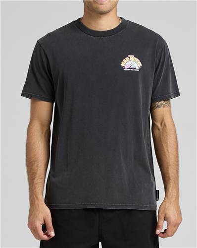 The Mad Hueys Shoey Wave | SS Tee - Washed Black