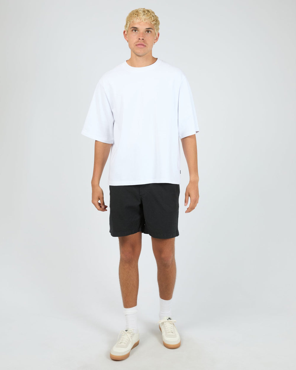Silent Theory Elastic Waist Short - Black - view 2