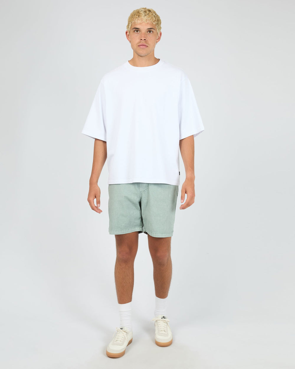 Silent Theory Elastic Waist Short - Green - view 2