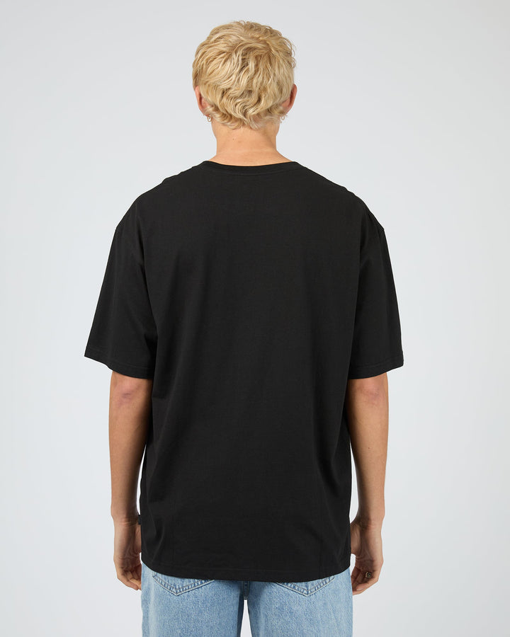 Silent Theory Essential Fit Tee - Black - view 3