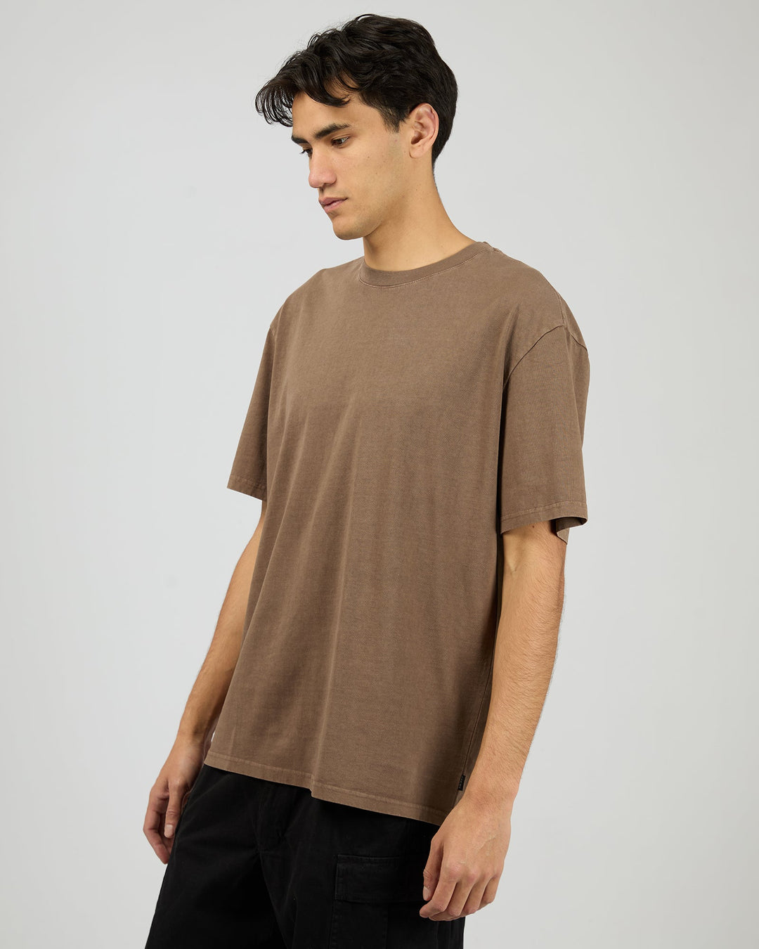 Silent Theory Essential Fit Tee - Mocha - view 4