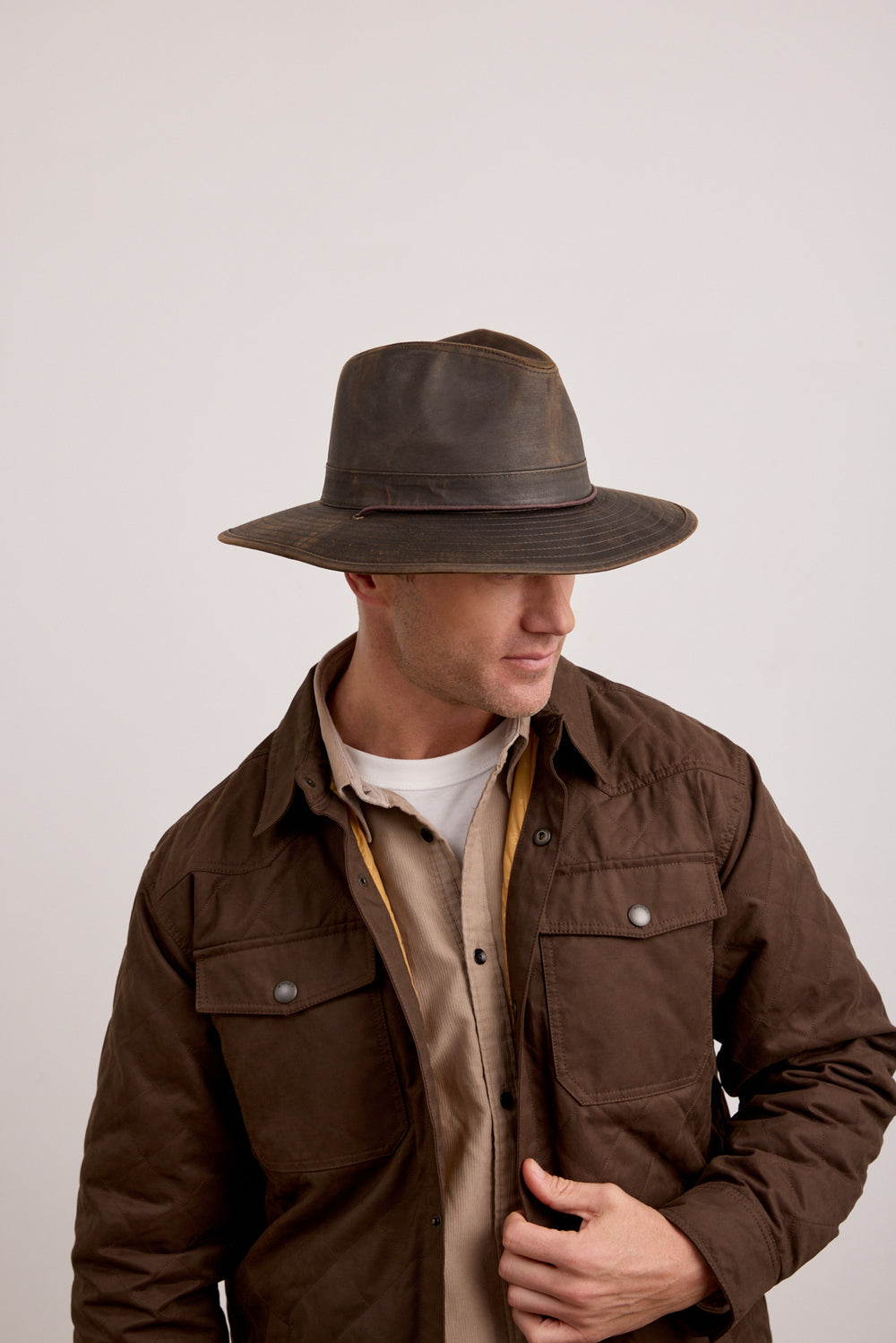 Avenel OAKRIDGE - WEATHERED COTTON SAFARI in BROWN