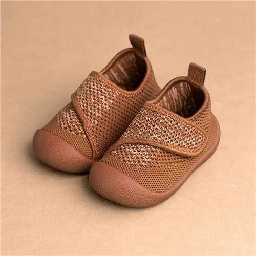 Duckies Velcro Walnut