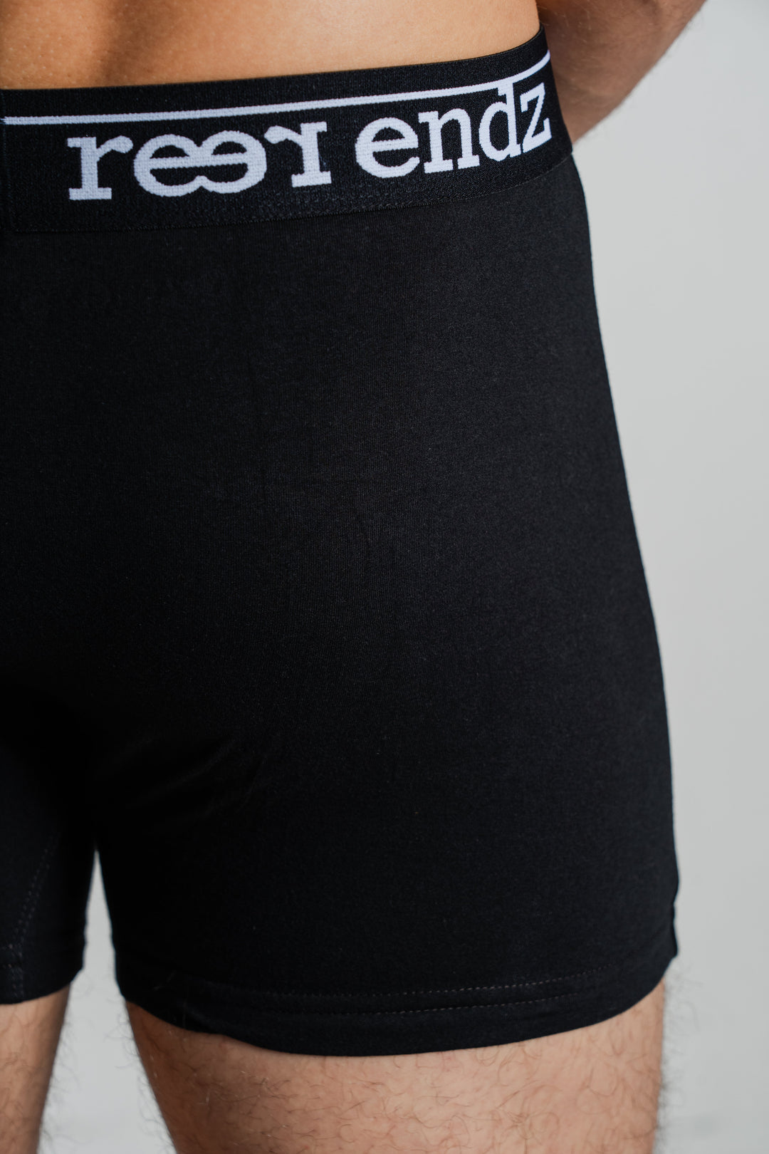 Reer Endz Trunk - Black