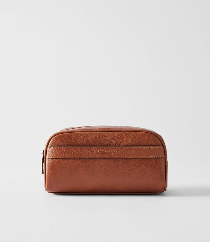 R.M.Williams Farrier toiletry bag - Tan