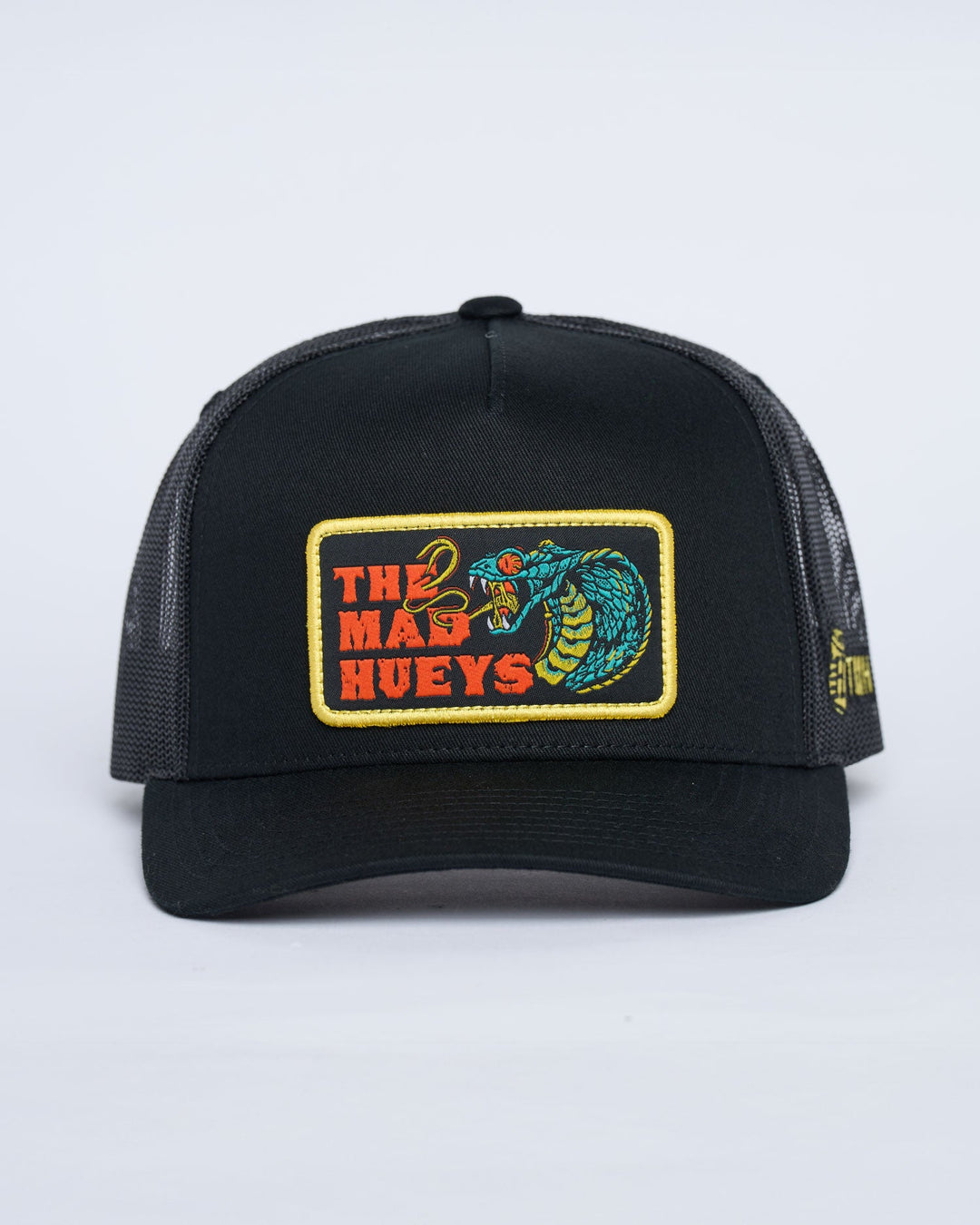 The Mad Hueys Frothy Fanging | Twill Trucker - Black
