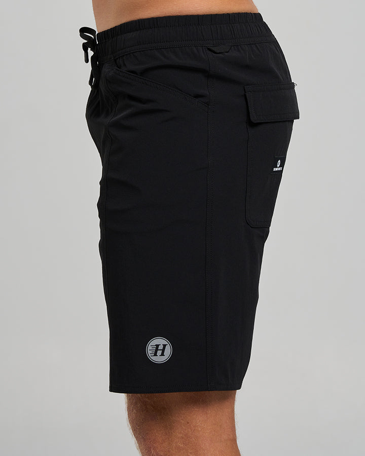 The Mad Hueys Coastline | 18" Hybrid Short - Black