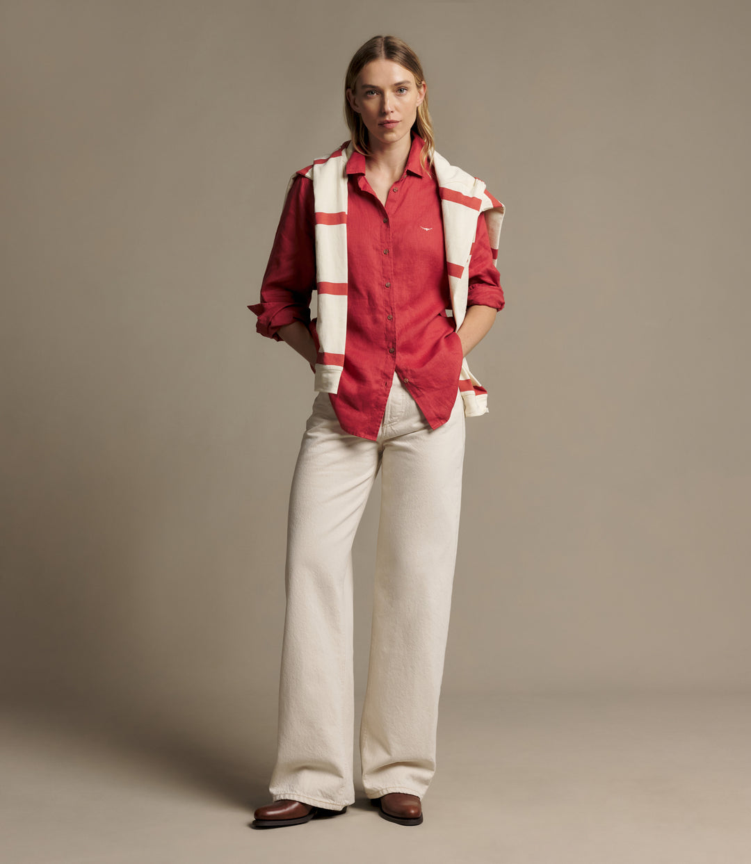 R.M.Williams Olney linen shirt - Scarlet - view 2
