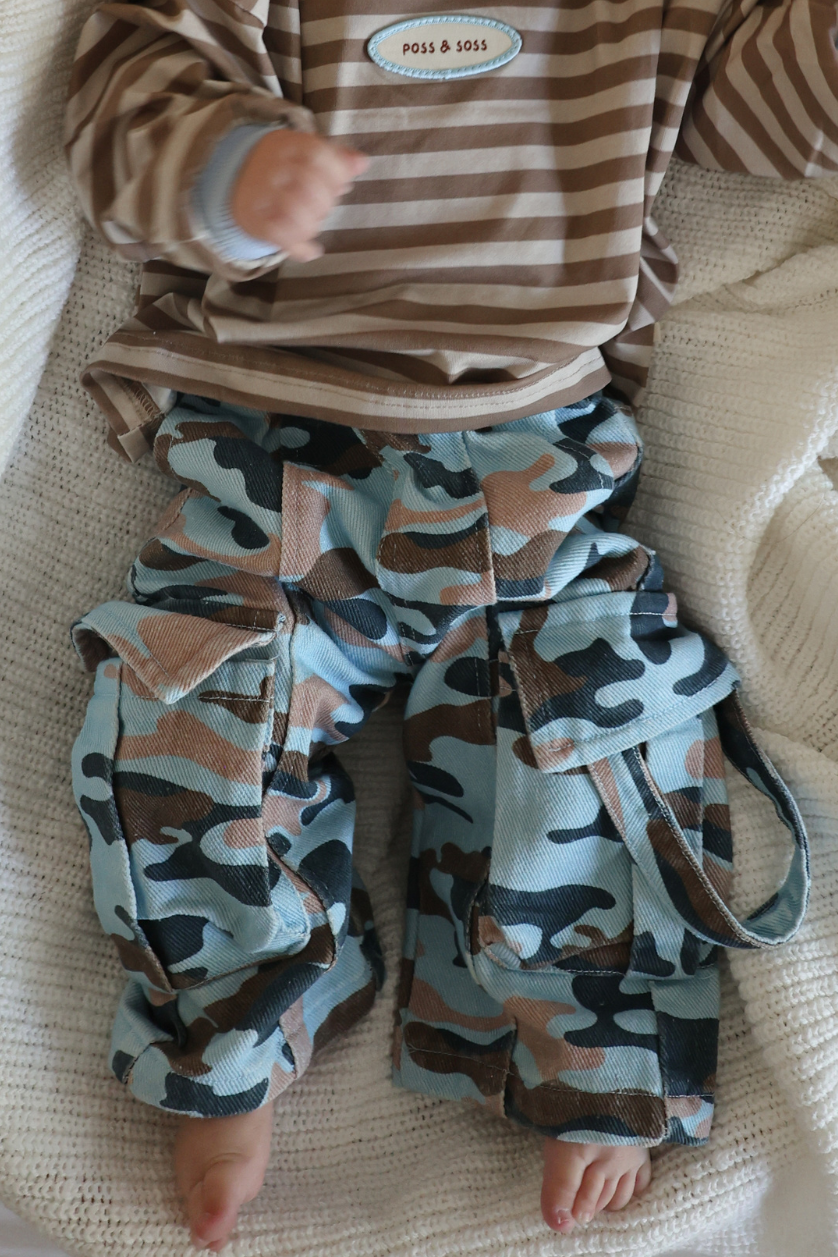 Poss &amp; Soss Camo Cargo Pant, Tide, view 3 of 11