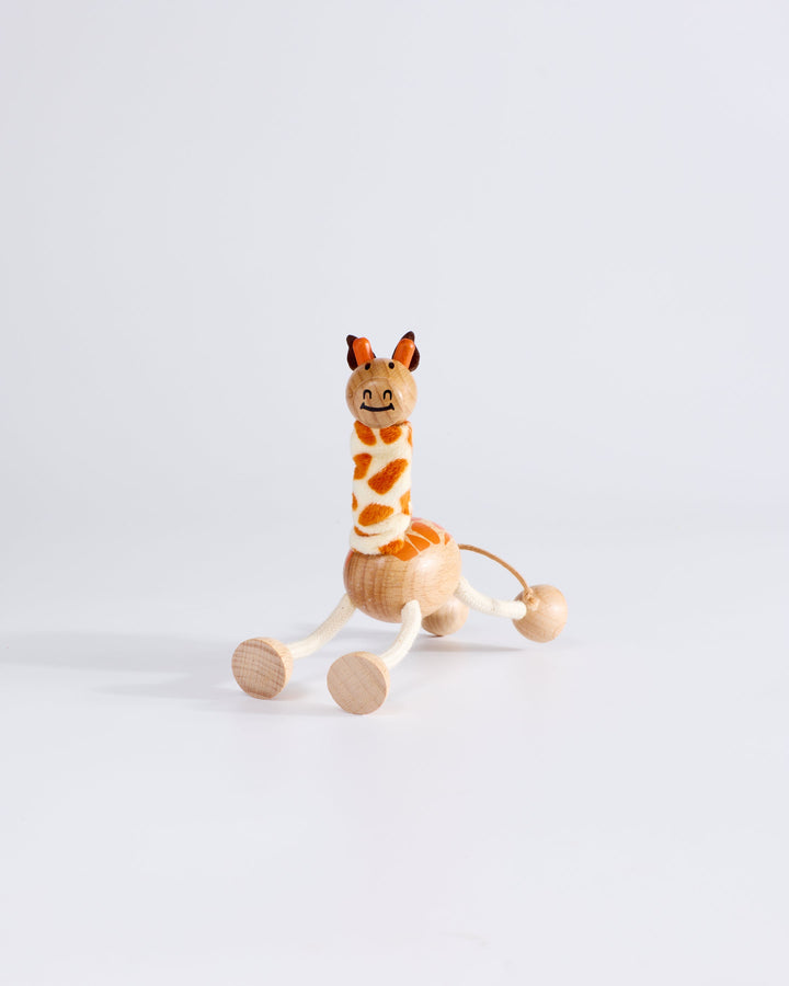 Anamalz Roaming Mountains Giraffe, wooden toy by Anamalz – photo 3 of 5