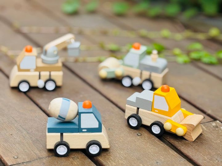 ToysLink Wooden Wind-Up Construction Trucks