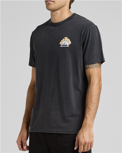 The Mad Hueys Shoey Wave | SS Tee - Washed Black