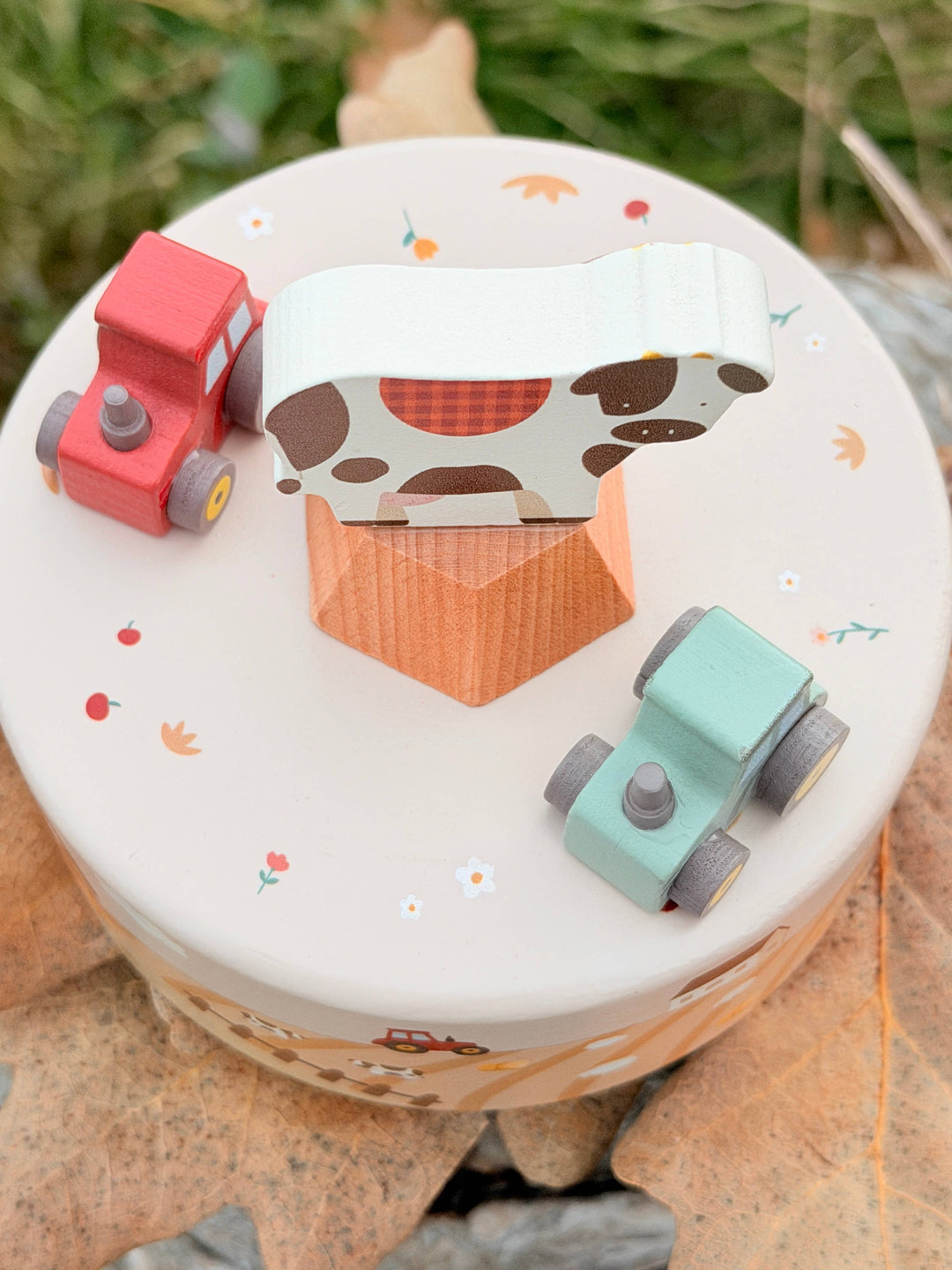 ToysLink Onya Kids Farm Music Box with 2 Tractors
