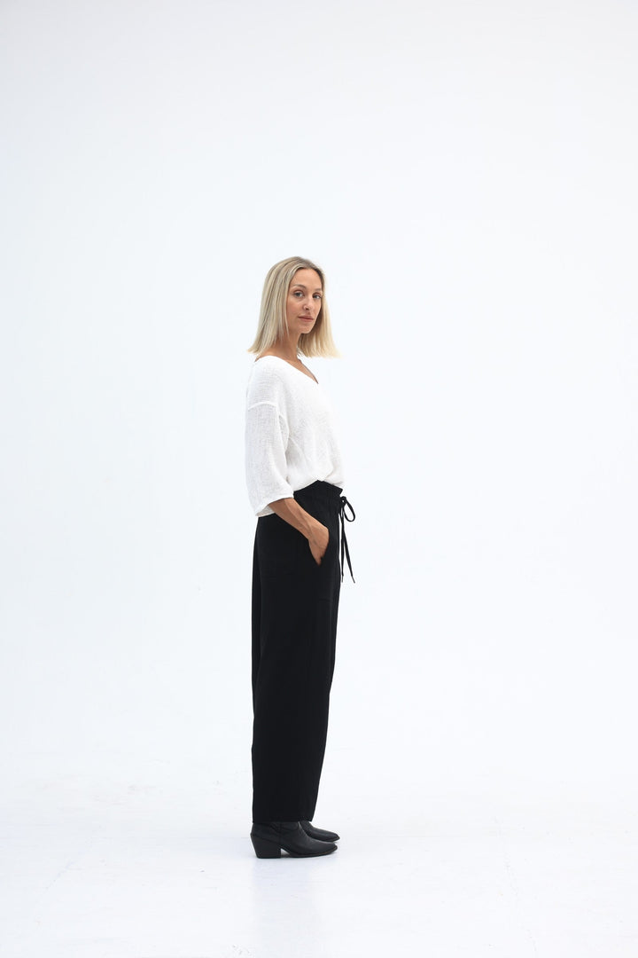 Carbon The Label - Estelle Hessian 3/4 V Neck Top - Natural White
