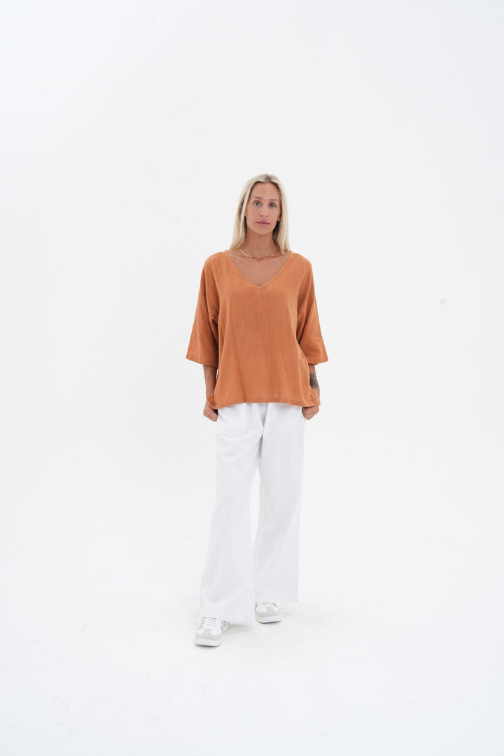Carbon The Label - Koa V Neck - Bran