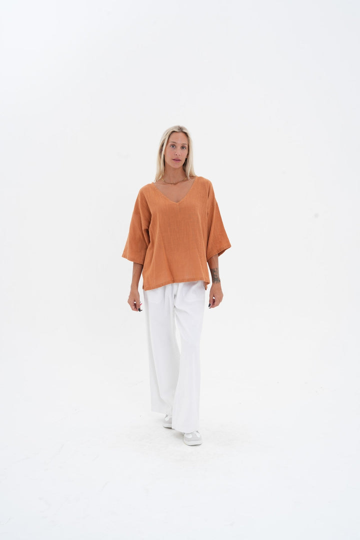 Carbon The Label - Koa V Neck - Bran