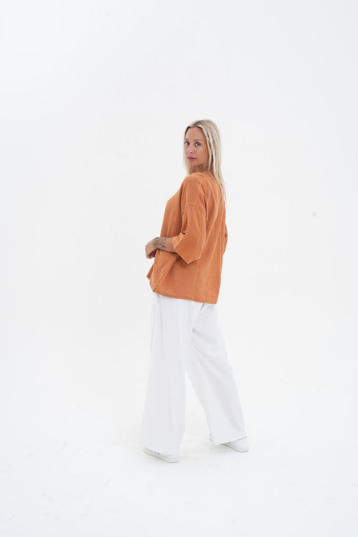 Carbon The Label - Koa V Neck - Bran