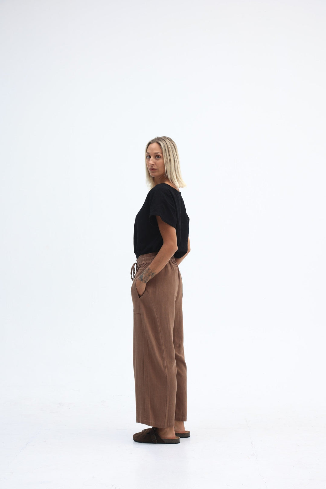 Carbon Luca Slouch Linen Pant - Mocca