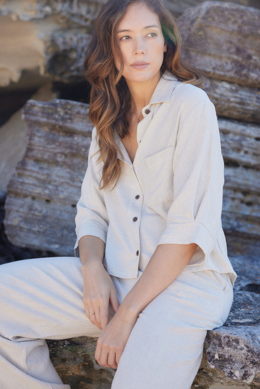Carbon The Label - Navada Cropped Linen Shirt - Natural