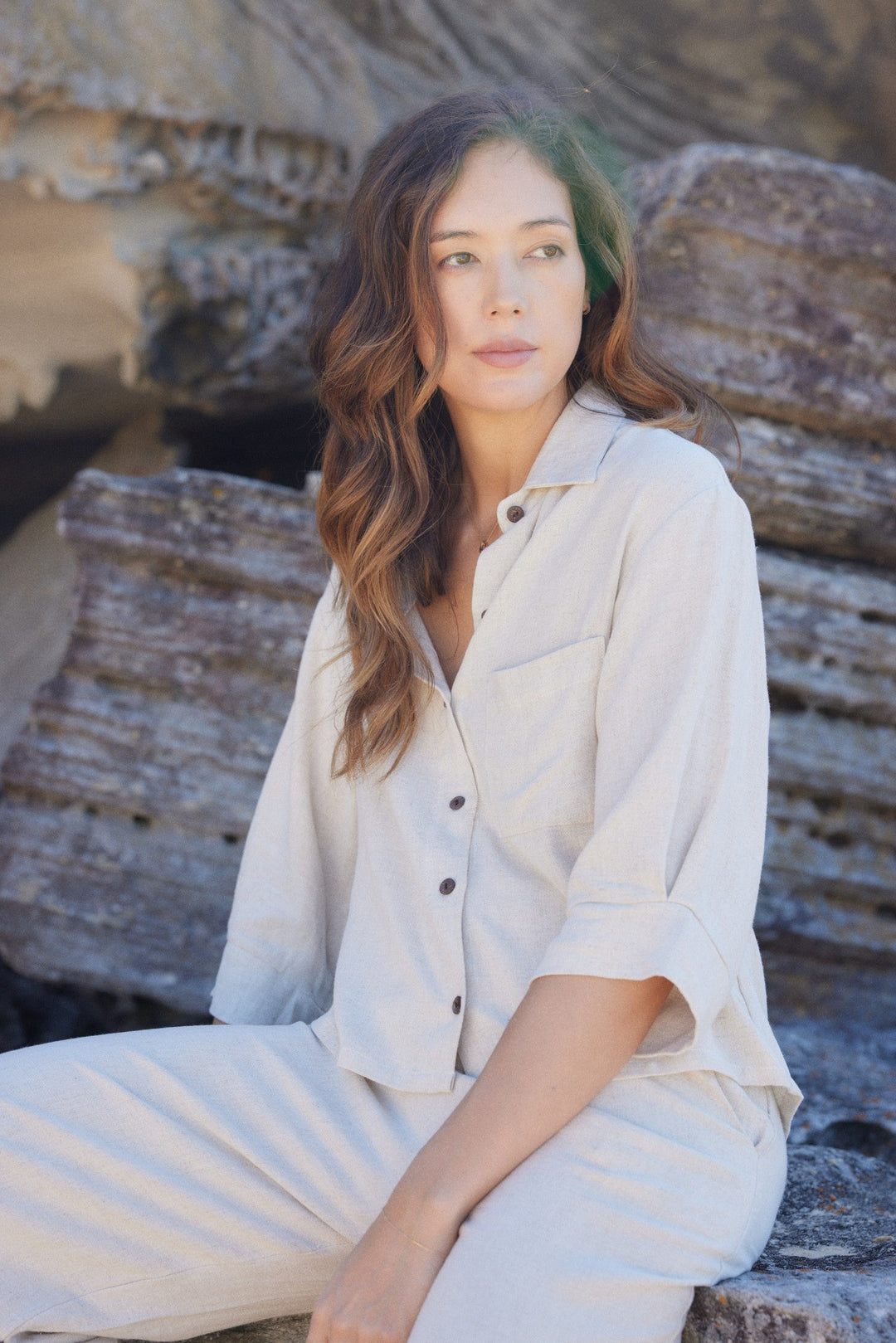 Carbon The Label - Navada Cropped Linen Shirt - Natural