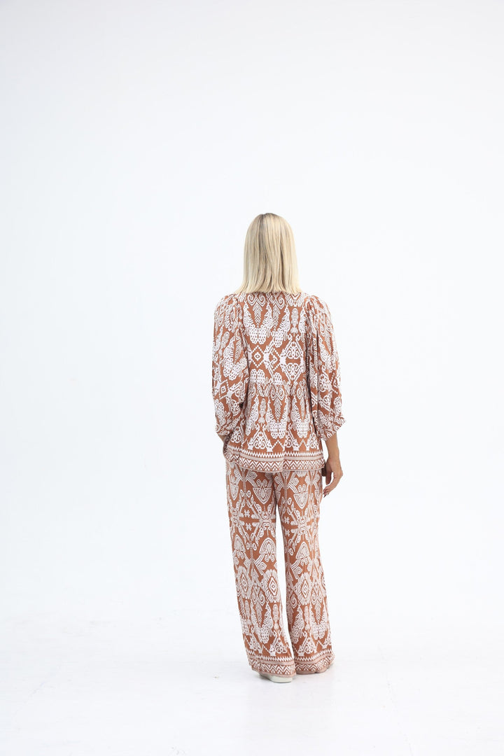 Carbon The Label - Toteme Cropped Pant - Tan/White