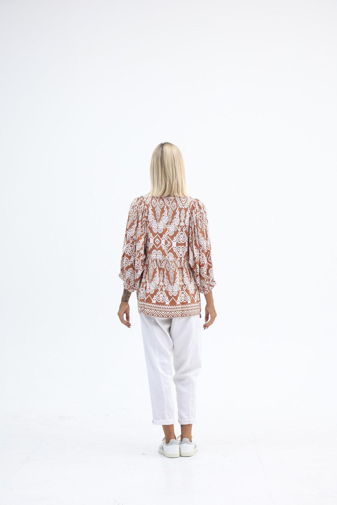 Carbon The Label - Toteme Top - Tan/White