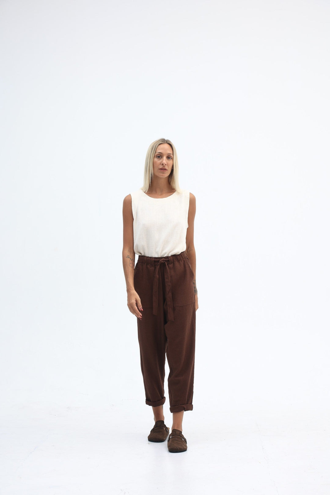 Carbon Tuscan Linen Pant - Truffle
