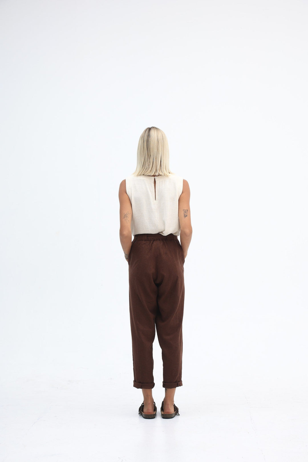 Carbon Tuscan Linen Pant - Truffle