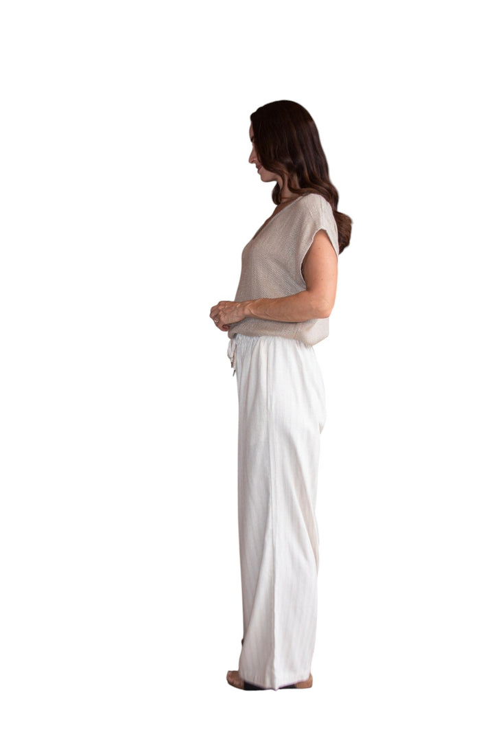Carbon Paris Hessian V Neck S/S Top - Cinnamon