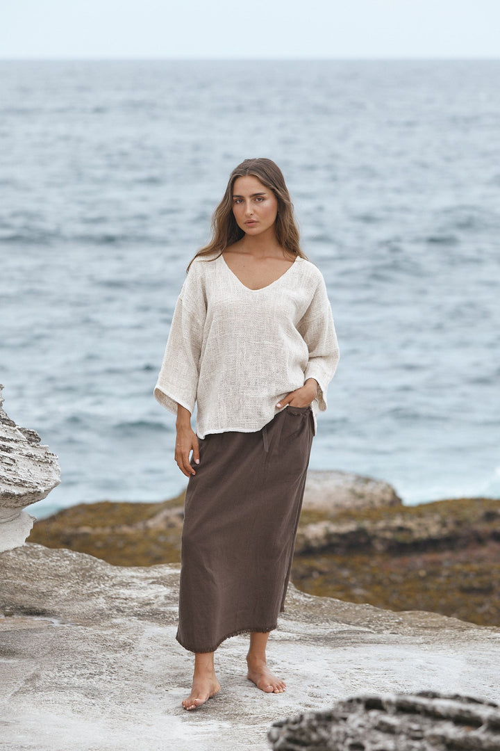Carbon Aroma Cotton Hessian 3/4 Sleeve V Neck Top - Natural