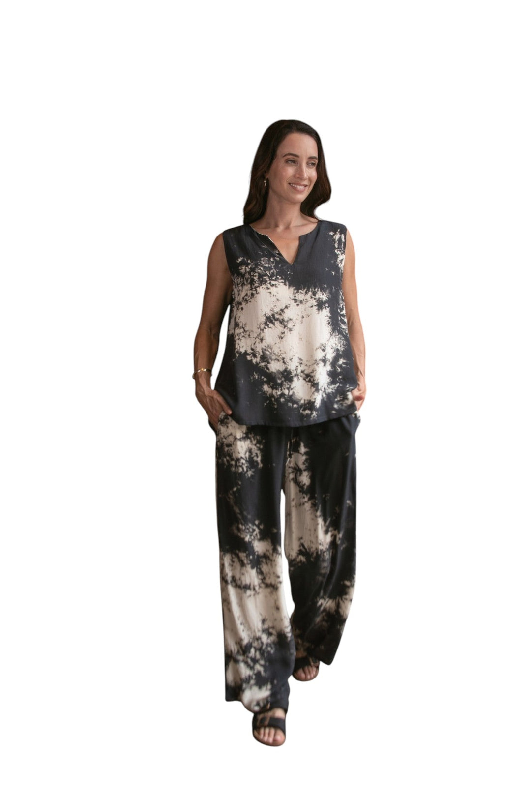 Cloud Cut Out Tank in Black/Cream Ombre, worn with the Cloud Drawstring Pant Black cream Ombre