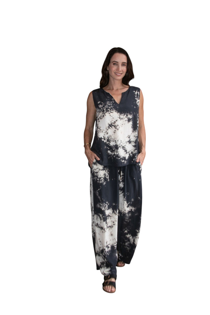 Cloud Cut Out Tank in Black/Cream Ombre, worn with the Cloud Drawstring Pant Black cream Ombre