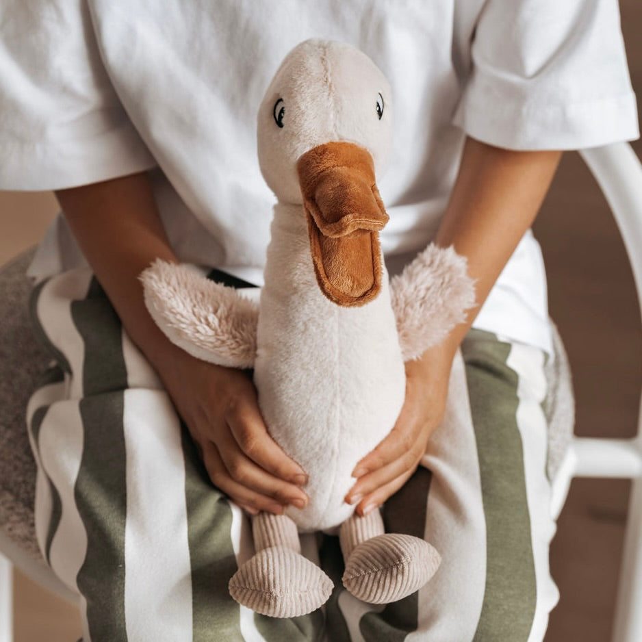 and the little dog laughed - Maude Duck