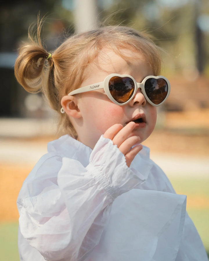 Lummi Bunny Heart Kids Sunglasses in Vanilla, view 9