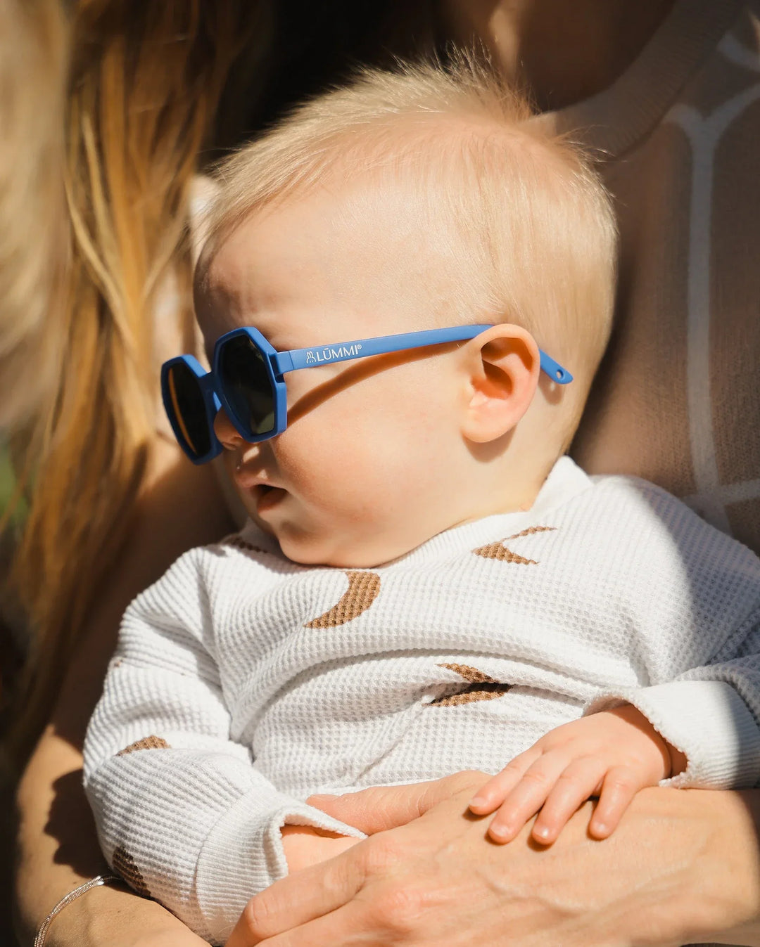 Lummi Bunny Mirror Hexagon Kids Sunglasses in Cornflower, view 9