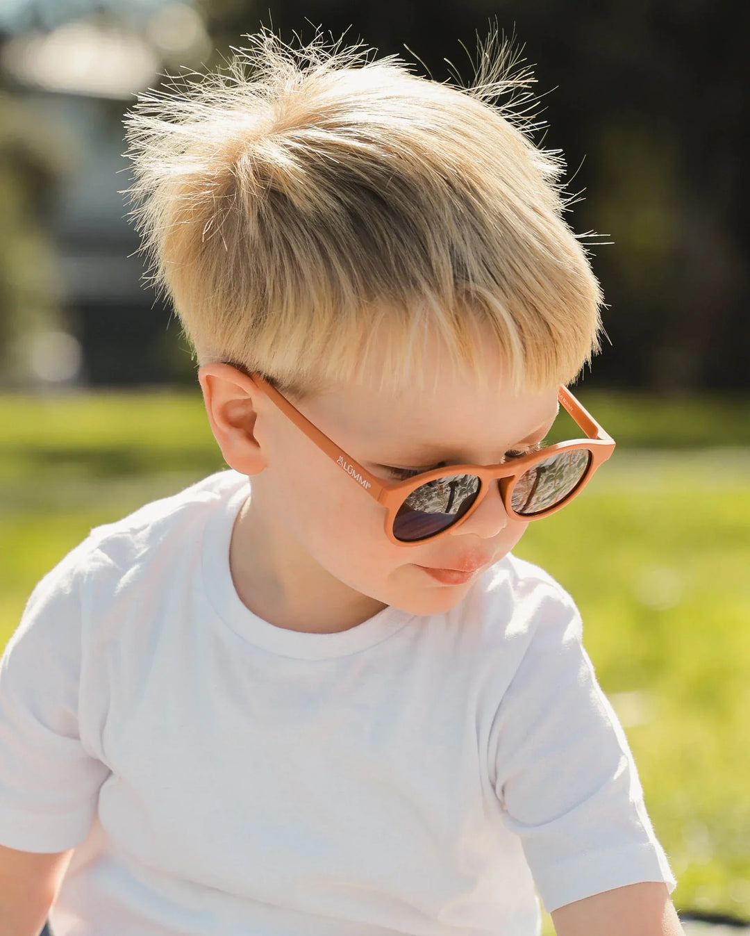 Lummi Bunny Keyhole Kids Sunglasses in Terracotta, view 10