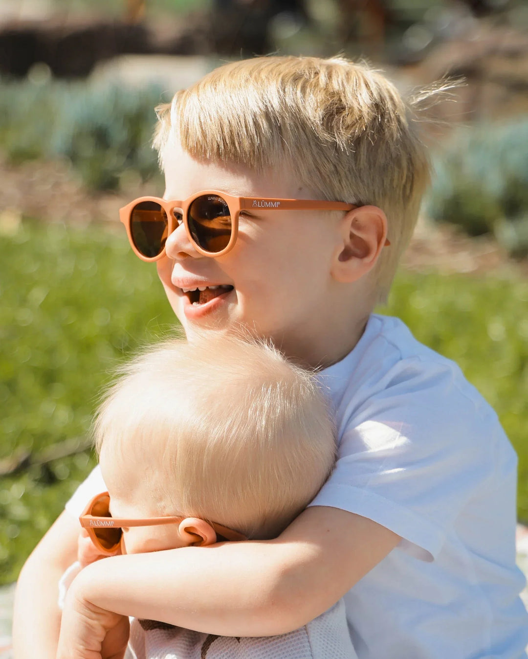 Lummi Bunny Keyhole Kids Sunglasses in Terracotta, view 3