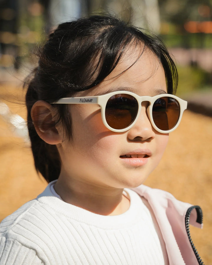 Lummi Bunny Keyhole Kids Sunglasses in Vanilla, view 9