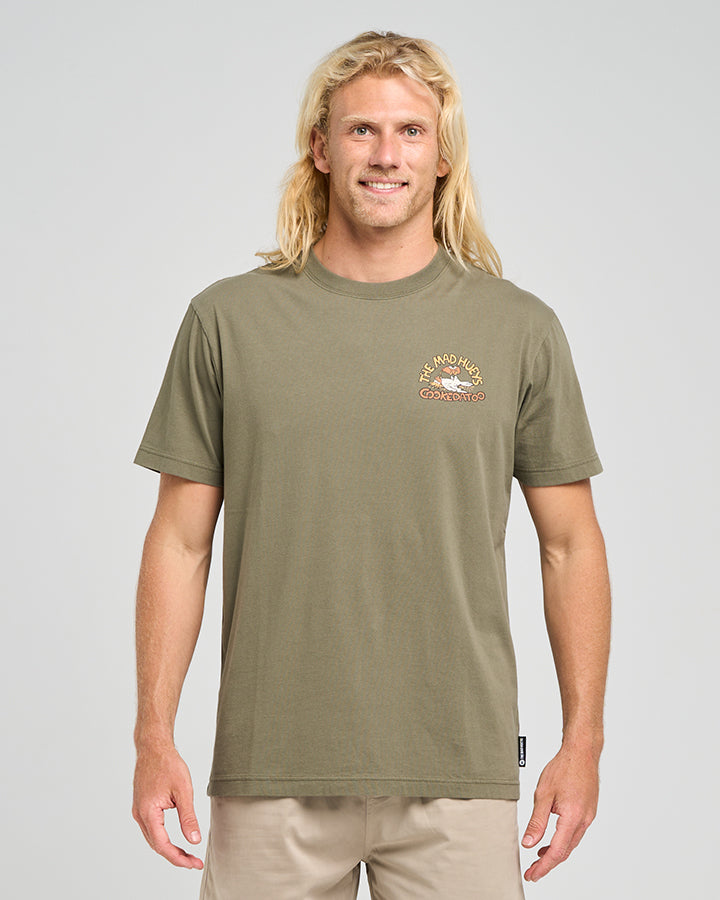 The Mad Hueys Cookedatoo Trio | SS Tee - Olive