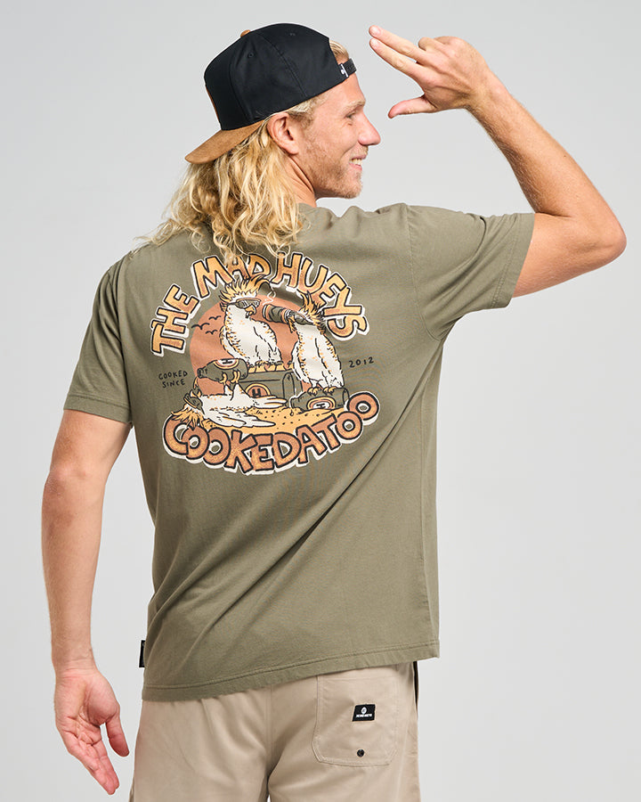 The Mad Hueys Cookedatoo Trio | SS Tee - Olive