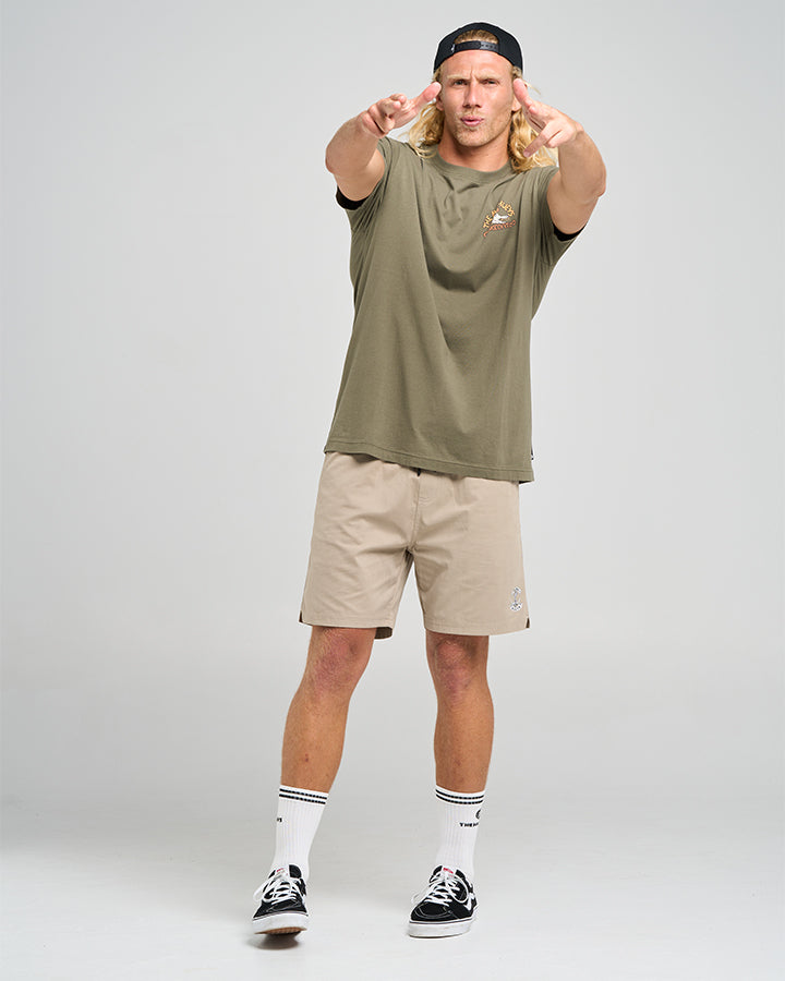 The Mad Hueys Cookedatoo Trio | SS Tee - Olive