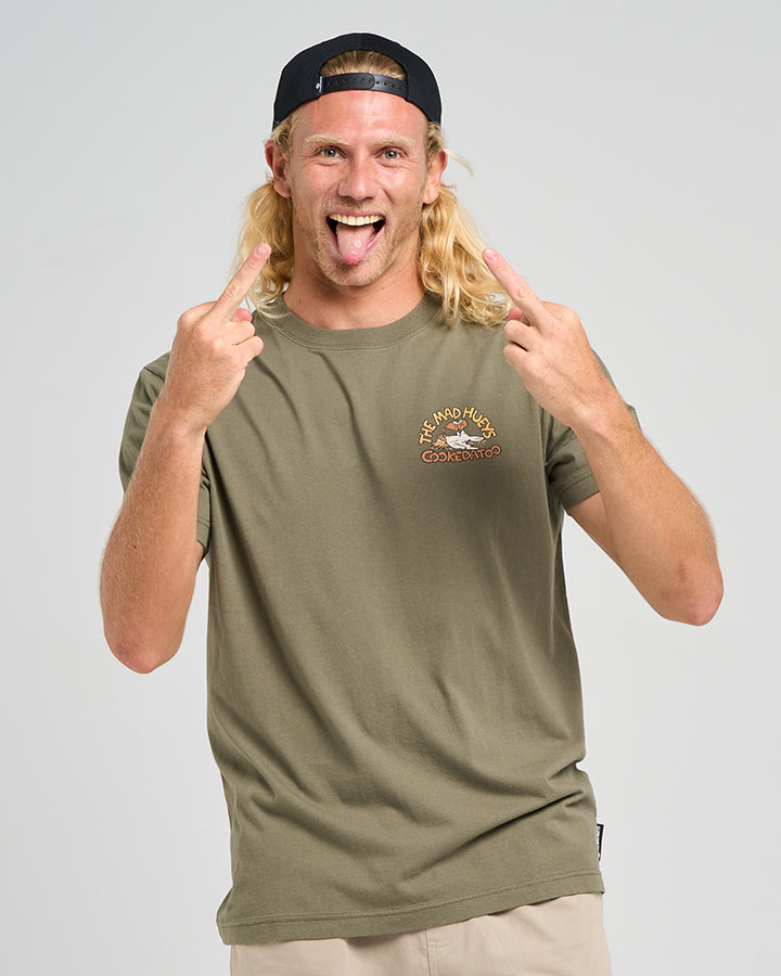 The Mad Hueys Cookedatoo Trio | SS Tee - Olive