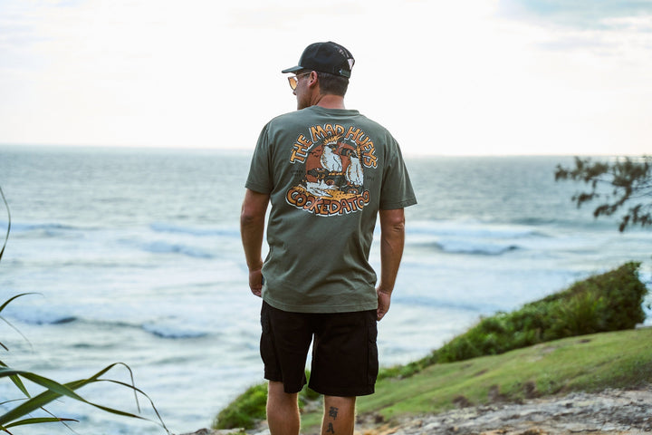 The Mad Hueys Cookedatoo Trio | SS Tee - Olive