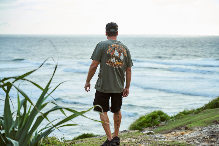 The Mad Hueys Cookedatoo Trio | SS Tee - Olive
