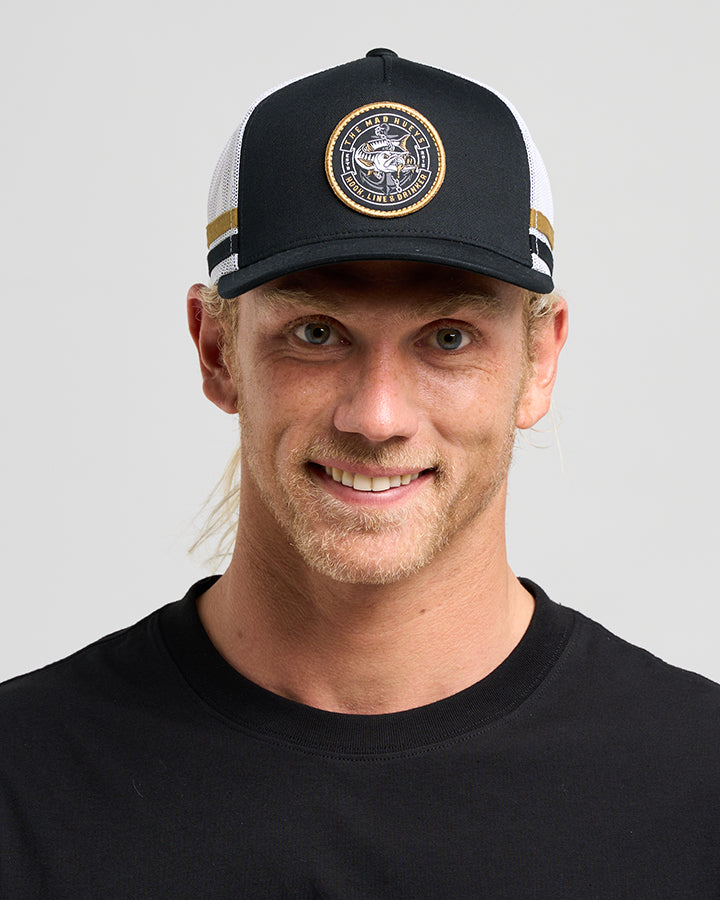 The Mad Hueys Hooked Cuda | Twill Trucker - Black