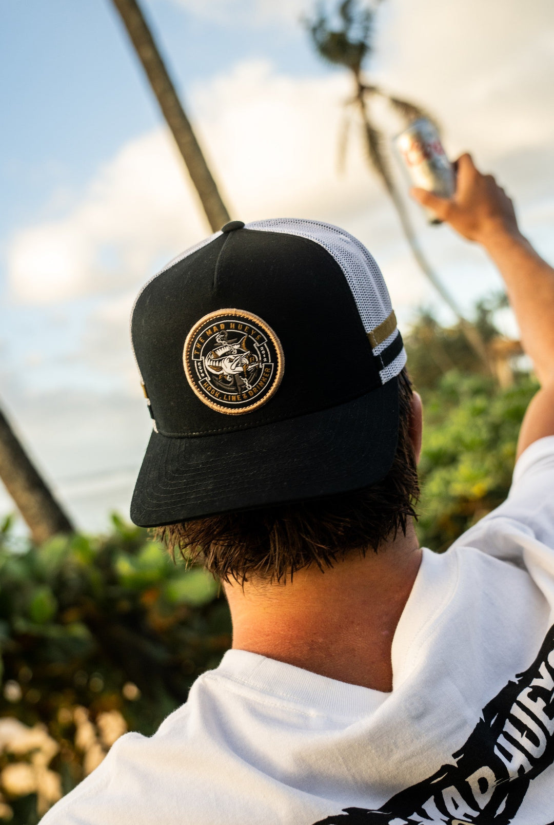 The Mad Hueys Hooked Cuda | Twill Trucker - Black